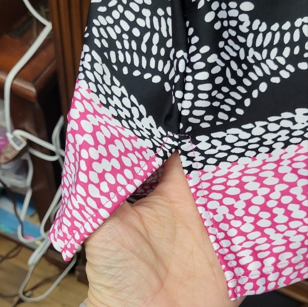 Kim Rogers Black Pink Patterned 2X Tunic Top - Picture 7 of 7